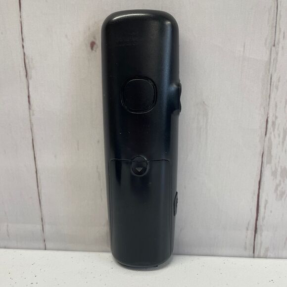 Panasonic KX-TGE260 Bluetooth Answering Machine Base & KX-TGEA20 Cordless Phone - Picture 5 of 8